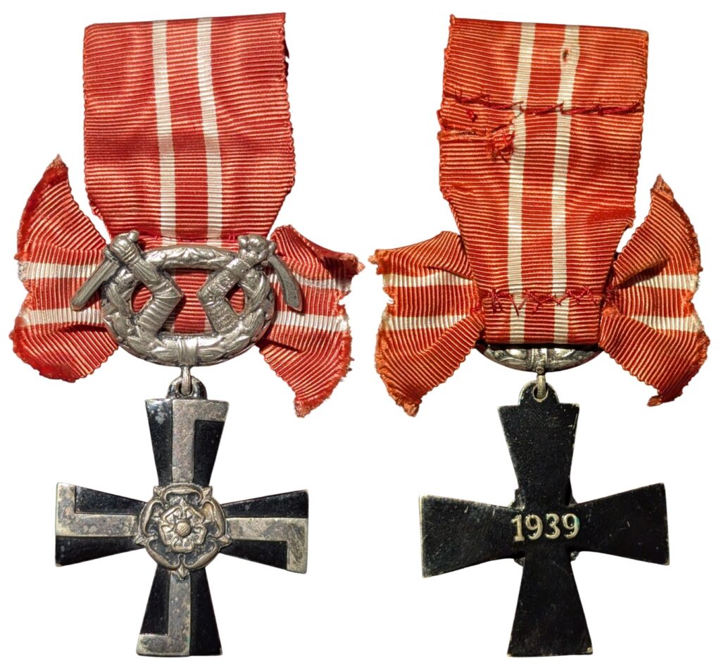 Finland Order of the Cross of Liberty 4th Class 1939 with Swords ...