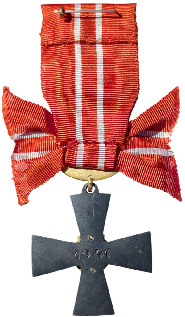 Finland Order of the Cross of Liberty 3rd Class 1941 with Swords - Image 3