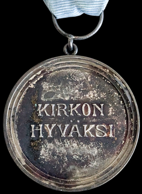Finland Order of the Holy Lamb 2nd Class Medal - Image 4