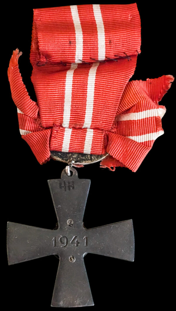 Finland Order of the Cross of Liberty 4th Class 1941 with Swords & Oak Leaf - Image 2
