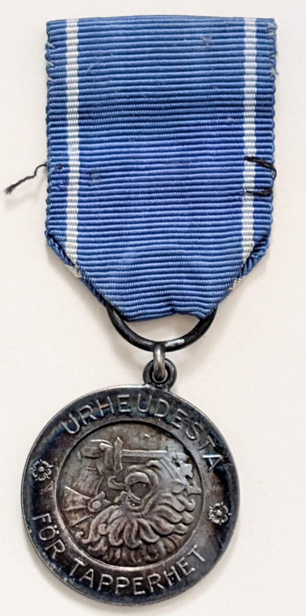 Vapaudenmitali 1. lk 1939 luovutuskirjalla