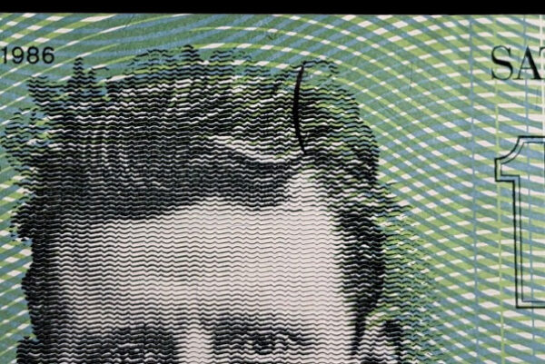 100 Markkaa 1986, VÄRIVIRHEELLINEN