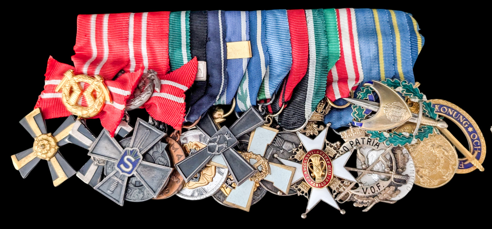 Finland, Awards and Decorations to Calvary Major - Image 2