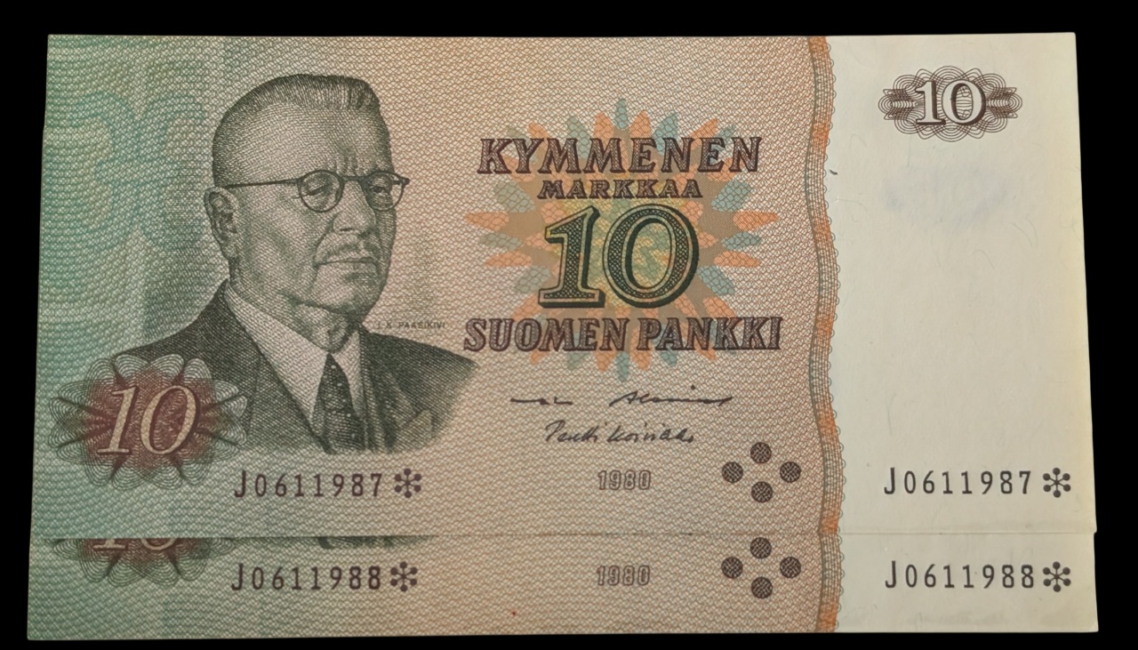 Finland 1980 10 Markkaa Star/replacement J0611987-J0611988