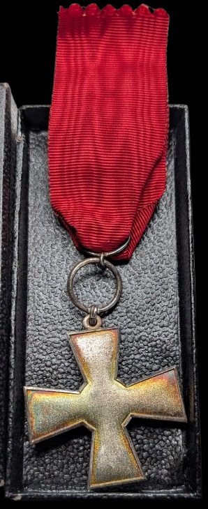 Suomen Leijonan ansioristi - Image 2