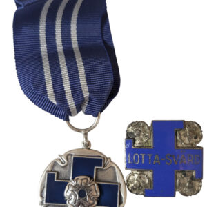 Lotta Svärd Medal of Merit and Membership Badge